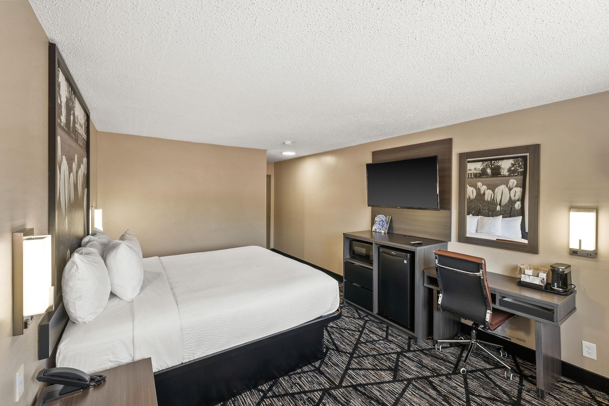 Super 8 By Wyndham Charlottesville Dış mekan fotoğraf